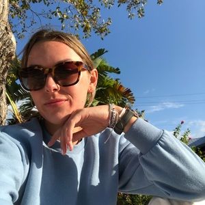 Meet your Posher, Olivia